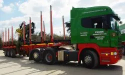 Centre_Mounted_Timber_Crane