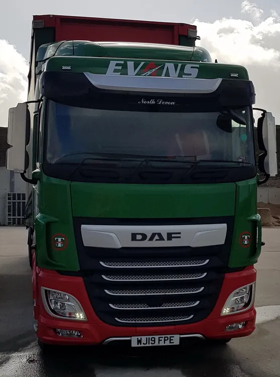 evans transport ltd new daf 19 plate 2