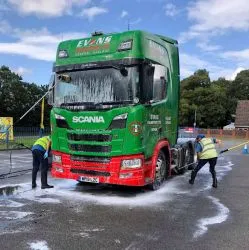 Evans-Transport-Convoy-Park-Donington-2