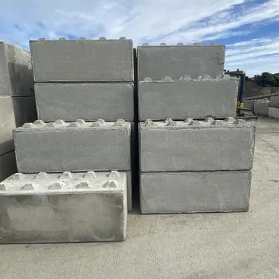 1500 Concrete Interlocking Blocks