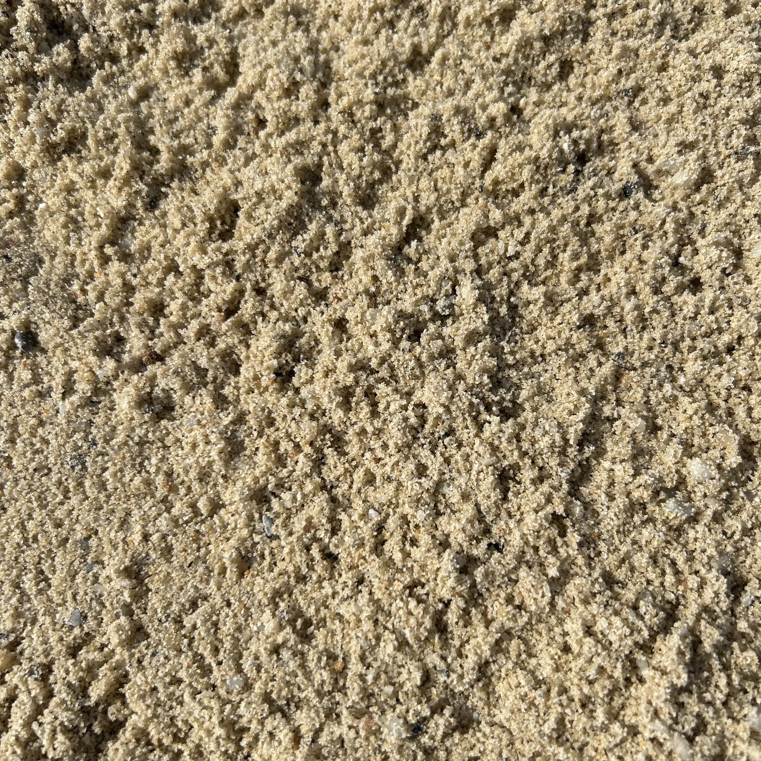 0-4mm yellow sand.jpg