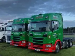 Evans-Transport-Convoy-Park-Donington-3
